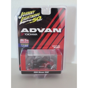 Johnny Lightning 1:64 Nissan 350Z 2004 Advan Yokohama