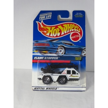 Hot Wheels 1:64 Flame Stopper white HW1999