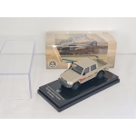 Paragon 1:64 Toyota Land Cruiser 79 LHD 2014 sandy taupe