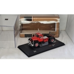 Ixo 1:64 Mack B 61 (1953) red black