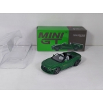 Mini GT 1:64 Bentley Mulliner Bacalar LHD scarab green