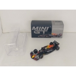 Mini GT 1:64 Oracle Red Bull Racing RB18 #11 Sergio Perez 3rd Abu Dhabi 2022