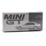 Mini GT 1:64 BMW 750 IL 2000 RHD aspen silver metallic