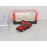 Tarmac 1:64 Toyota Sprinter Trueno AE86 red black