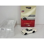 Tarmac 1:64 Nissan Skyline 2000 GT-R KPGC10 white