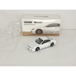 Tarmac 1:64 Vertex Nissan Silvia S15 white metallic