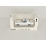 Greenlight 1:64 Ford Gran Torino Sedan 1974-76 white