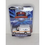 Greenlight 1:64 Ford F-350 Ambulance 1994 Boston EMS Ambulance