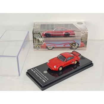 Paragon 1:64 Porsche 911 Carrera RSR 3.0 LHD guards red