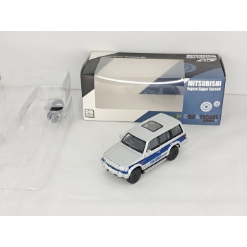 BM Creations 1:64 Mitsubishi Pajero 1995 RHD silver blue