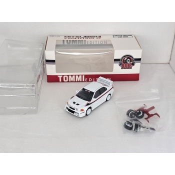 BM Creations 1:64 Mitsubishi Lancer EVO 6.5 Tommi Edition white