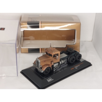 Ixo 1:64 Peterbilt 281 (1955) brown