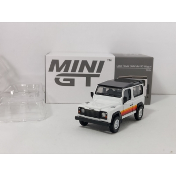 Mini GT 1:64 Land Rover Defender 90 Wagon LHD white