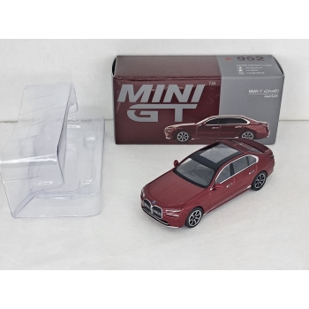 Mini Gt 1:64 BMW i7 xDrive60 RHD aventurin