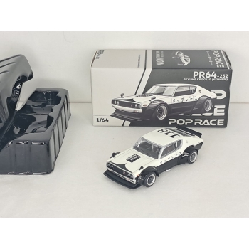 Pop Race 1:64 Nissan Skyline GT-R V8 Drift KPGC110 Kenmeri NPA Style
