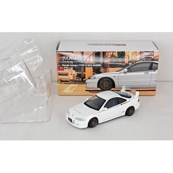 Tarmac 1:64 Honda Integra TYPE R DC2 Mugen championship white
