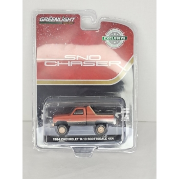 Greenlight 1:64 Chevrolet K-10 Scottsdale 4x4 1984 Sno Chaser